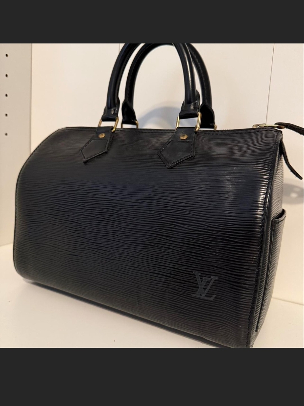 Vintage Louis Vuitton Black Epi Leather Speedy 25 Satchel